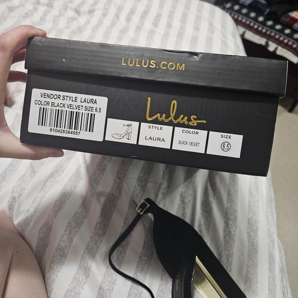 Black Velvet Heels - Picture 3 of 9